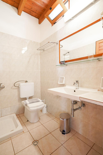 Others 5, XENIA HOTEL, Crete