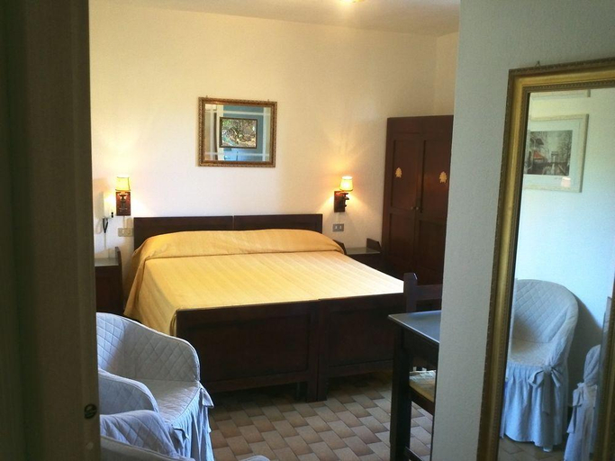 Bedroom 3, Hotel Abbaruja, Olbia-Tempio
