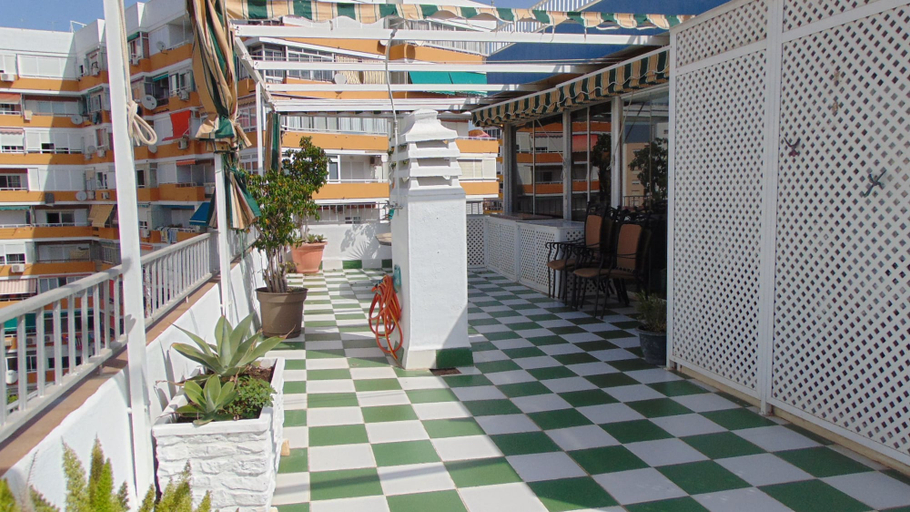 Room 4, Terrasol Caracola 6-b3, Málaga