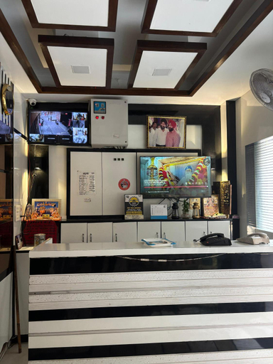2, Hotel Guru Kalgidhar, Amritsar