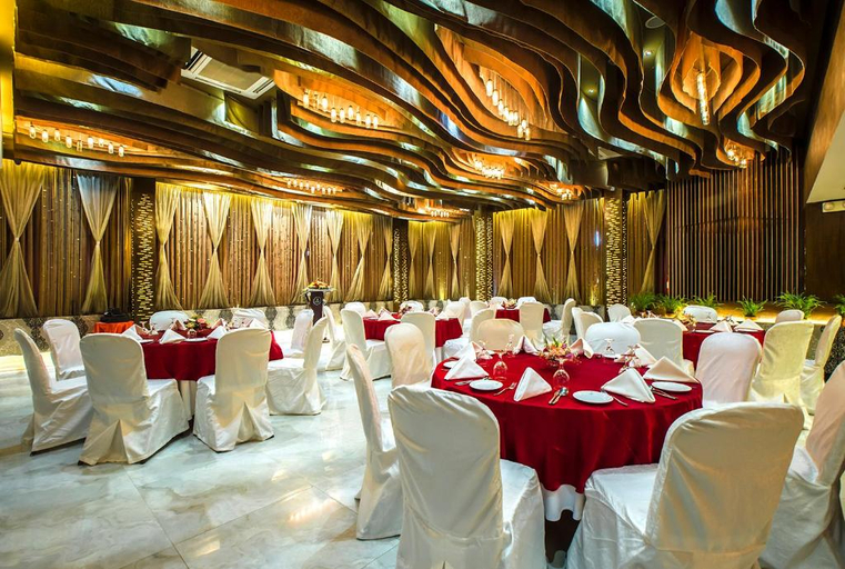 Food & Drinks 5, Ascott Palace Dhaka, Dhaka