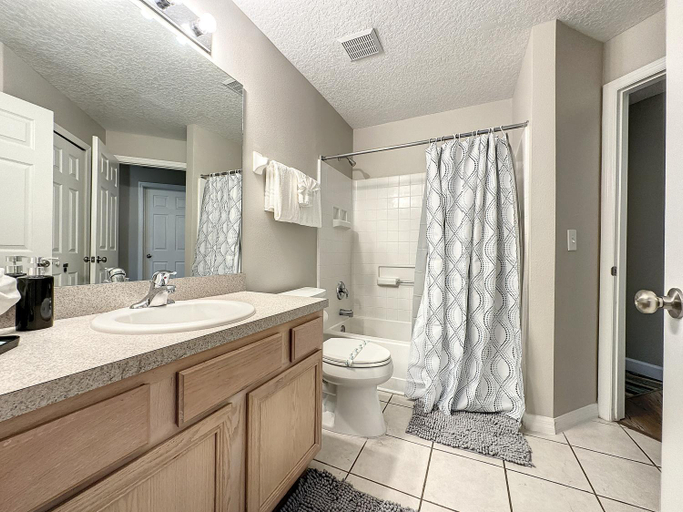 Bathroom 4, Four Bed Three Bath in a gated community with pool, Osceola