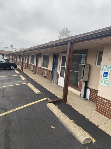 Public Area 5, Courtesy Motel, Champaign