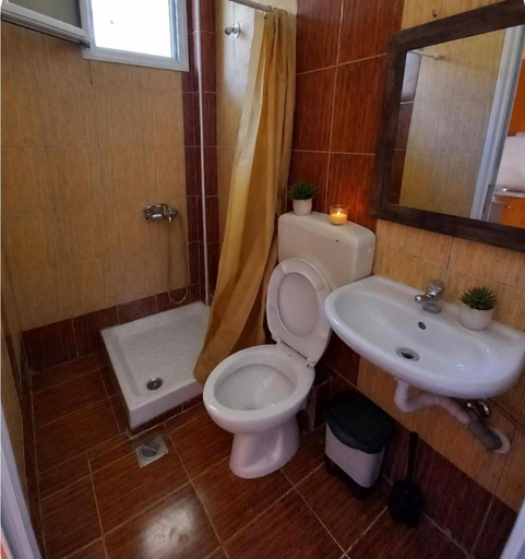 Bathroom 3, Basilio's Studios By The Sea, Central Macedonia