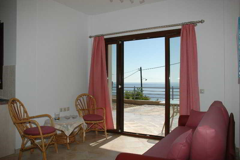 Room 2, Villa Platanaki, North Aegean