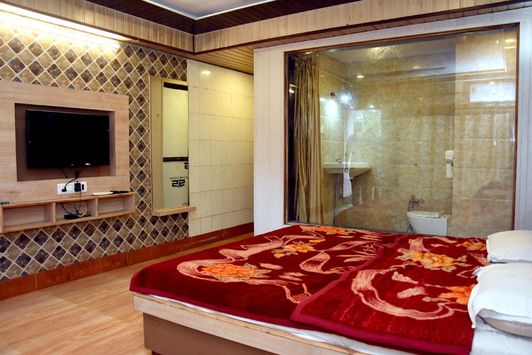 4, HOTEL POINT VIEW MATHERAN, Raigarh