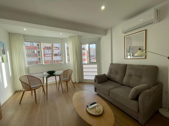 Room 2, Terrasol Plazamar 4-3, Málaga