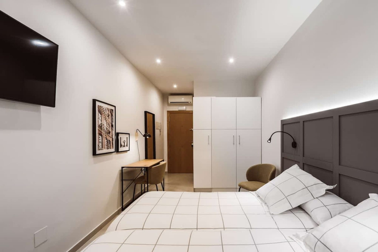Room 3, Chamberi Standard Studio, Madrid