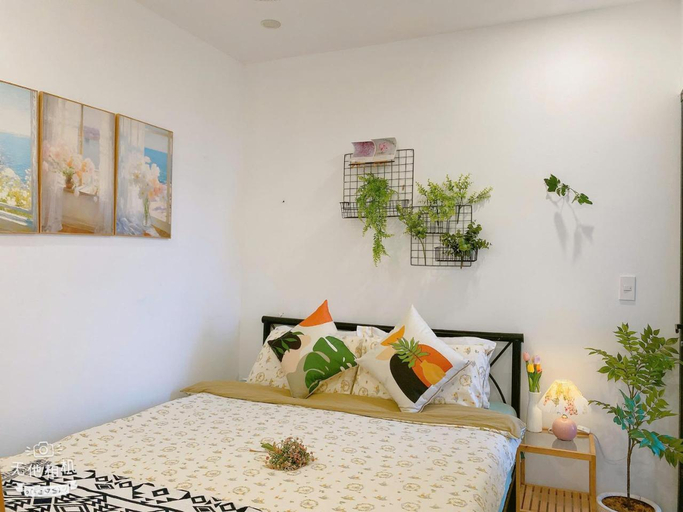 Bedroom 2, Happy House Apartment, Huế