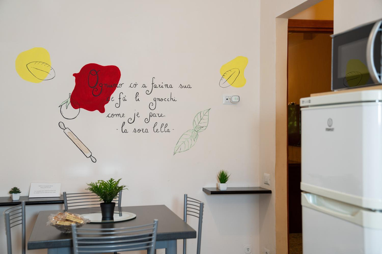 Others 4, G&C's Apartment, Rome