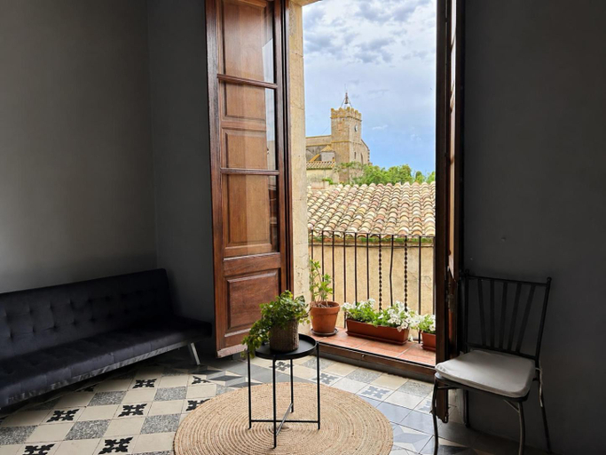 Others 4, Casa Contreras, Girona