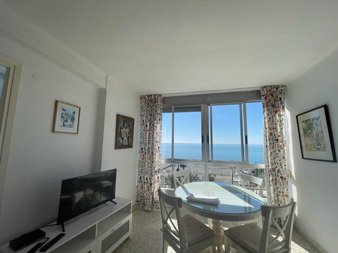 Room 2, Terrasol Frontal AL MAR Antillas 8, Málaga