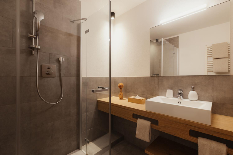 Bathroom 3, Residence Ciasa Vedla, Bolzano