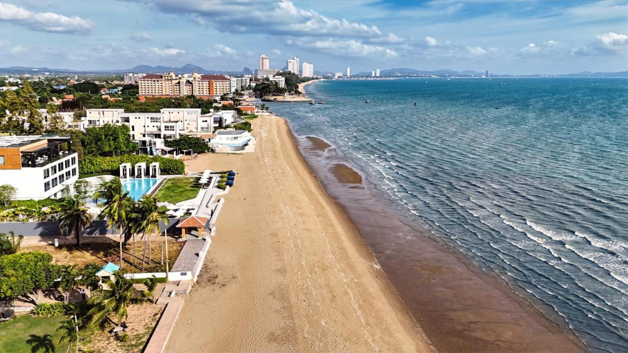 Exterior & Views 2, Residence by Hello Pattaya at Veranda, Pattaya
