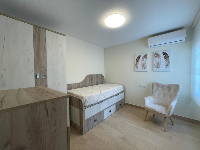 Room 3, Terrasol LOS Angeles 2, Málaga