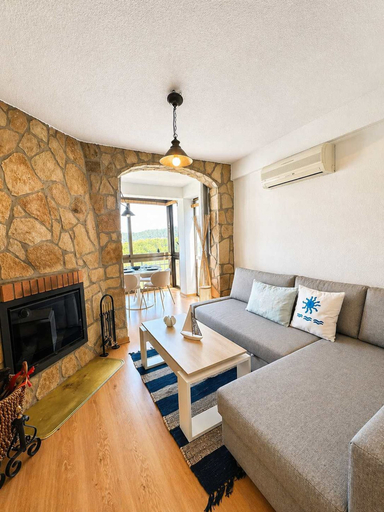 Room 3, Apartment With Amazing Views to San Juan Lake, Madrid