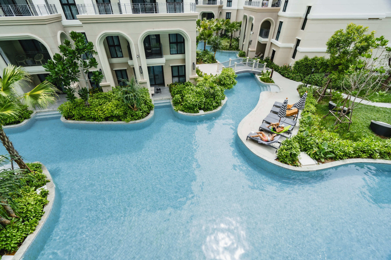 Balcony view, Charming balcony studio in Title Legend, Phuket Island