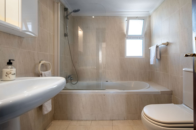 Room 3, AS MD 4B3 in Mijas Costa, Málaga