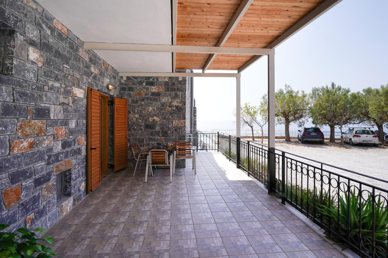 Others 3, XENIA HOTEL, Crete
