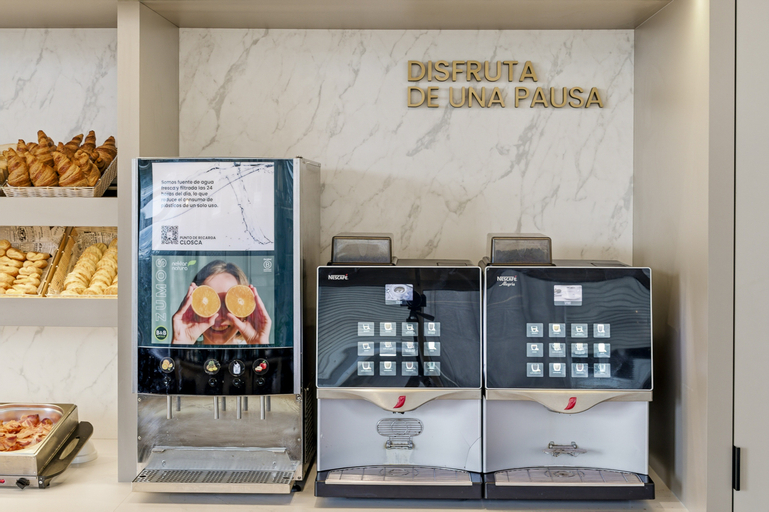 Food & Drinks 5, B&B HOTEL Vigo, Pontevedra