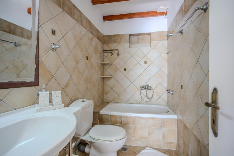 Bathroom 3, Vera's Apartments, Ionian Islands