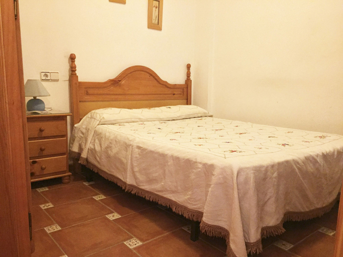 Room 4, Ad4101 in Denia With 4 Bedrooms and 1 Bathrooms, Alicante