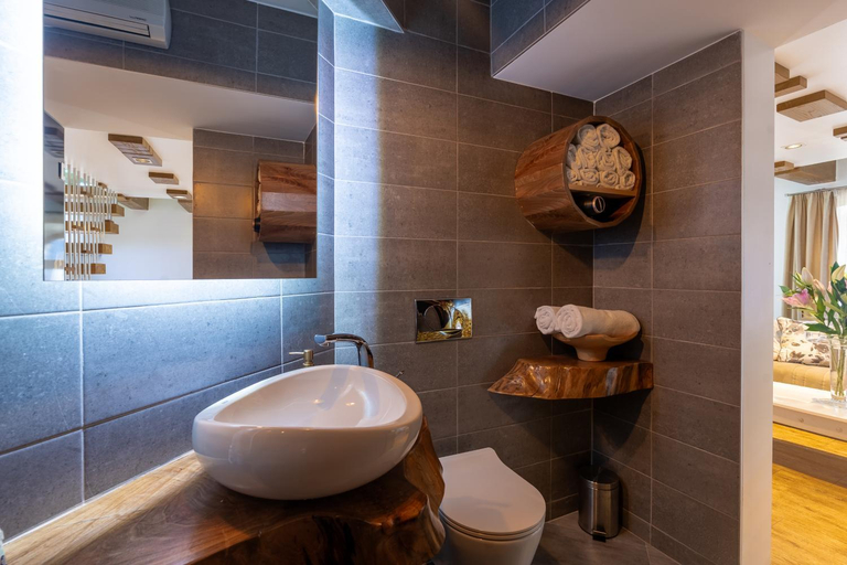 Bathroom 3, Ali Baba Apartment, Herzegovina-Neretva