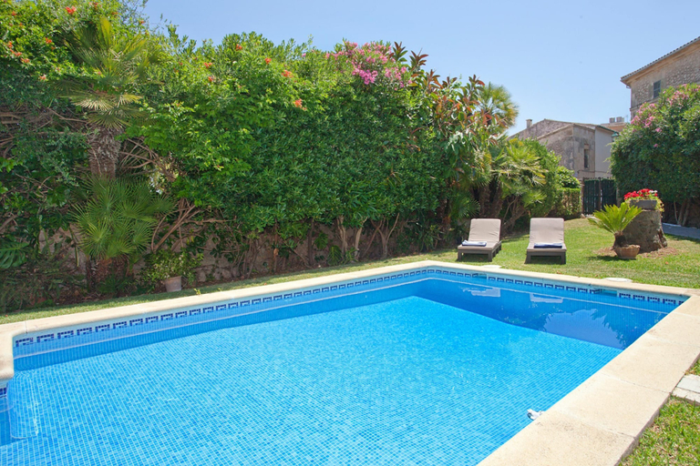 Room 3, Casa Pont Roma by Vida Villas Private Pool Walk to Restaurants and Shops, Baleares