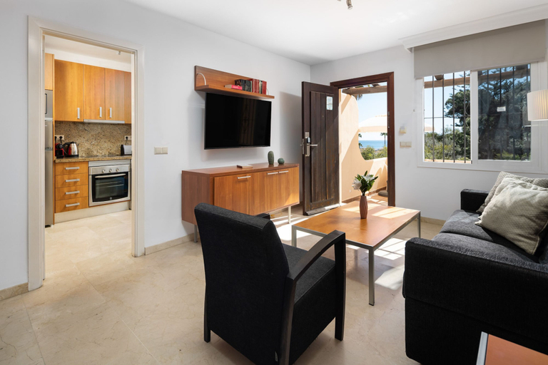 Room 4, AS MDS 107 in Mijas Costa, Málaga