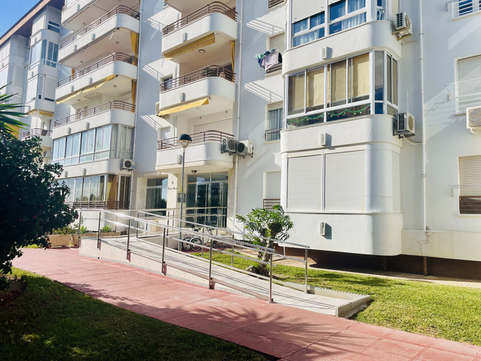 Room 5, Alma de Laguna Vistas al mar y Piscina, Málaga