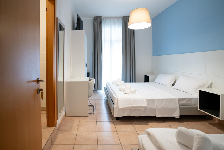 Others 5, Hotel Minerva, Venezia