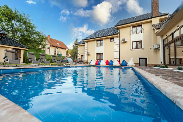 Sport & Beauty 3, HOTEL Villa Cvijanovic - WELLNESS-SPA, Subotica