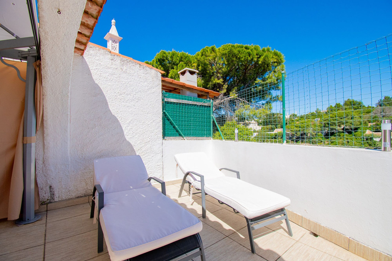 Room 2, Casa do Pinho K in Carvoeiro, Lagoa
