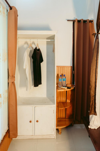 Bedroom 2, Banana Leaf Resort, Lombok