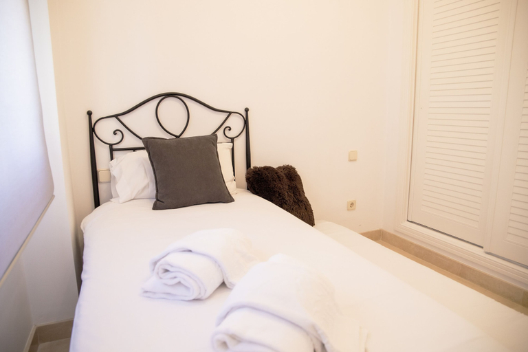 Room 2, AS EXT Calanova 71A in Mijas Costa, Málaga