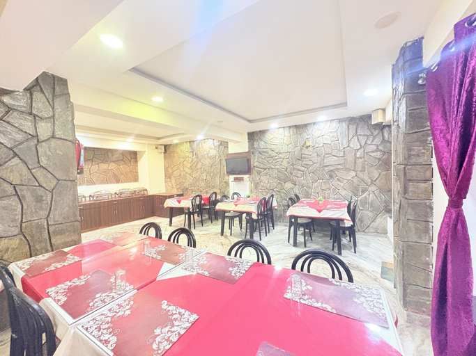 Restaurant 2, Darjeeling Hotel Dolma Golden, Darjiling