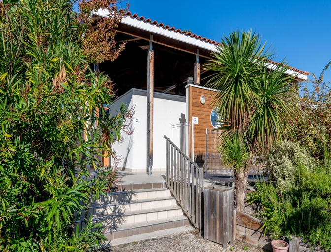 Exterior 4, Forest Stay for 4 by the Lake, Landes