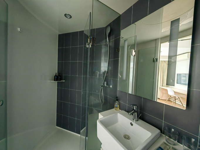 Bathroom 3, Hanting Hotel Yakeshi Xing'an Street, Hulunbuir