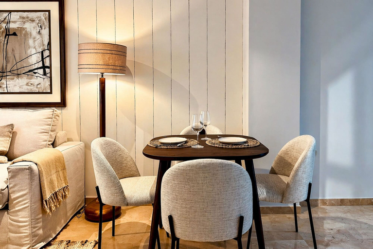 Room 5, Stylish and Spacious Studio in Seville Heart San Leandro II, Sevilla