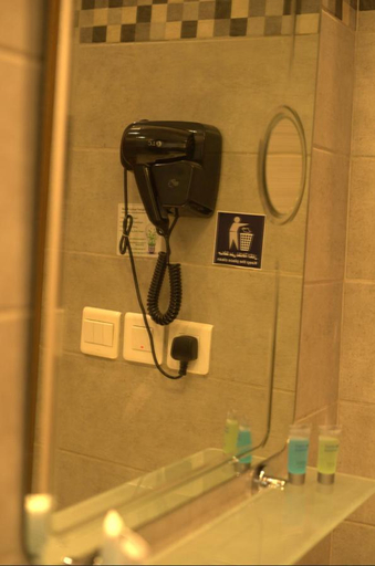 Bathroom 5, Farah Hotel Apartments, Jeddah