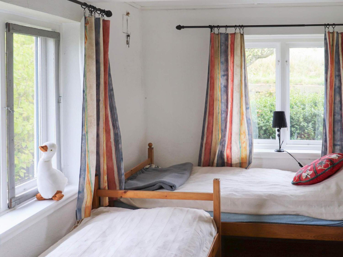 Bedroom 2, Panoramic Skanelanga Retreat-By Traum, Simrishamn