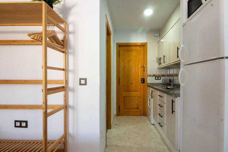 Room 4, Larios 504 by At Home Costa del Sol, Málaga