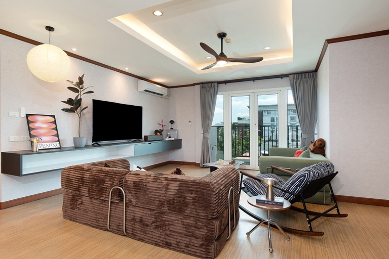 Living area 4, Capitel Ekkamai Hotel, Wattana