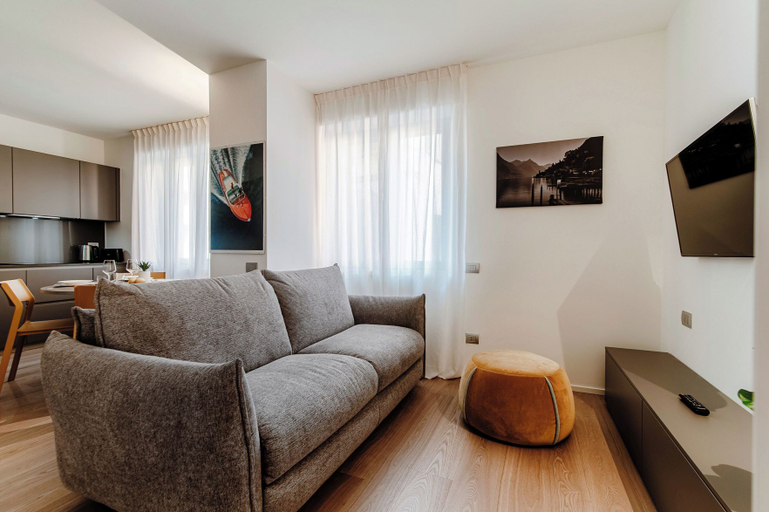 Others 5, Rubini Suites - by MyHomeInComo, Como