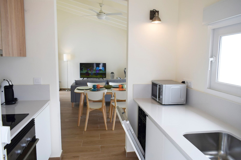 Room 4, 05 Ch3200 in Denia With 3 Bedrooms and 2 Bathrooms, Alicante