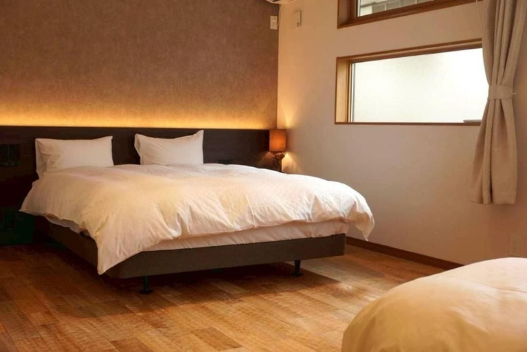 Room 3, koyado Nagomi, Nishinomiya