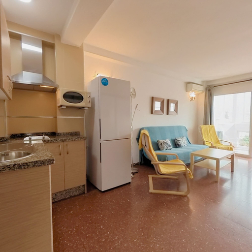 Room 5, Terrasol Plazamar 2-6, Málaga