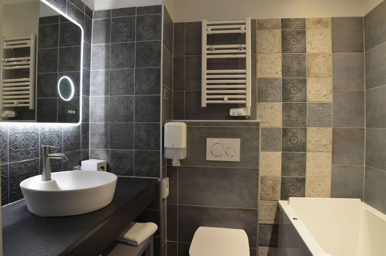 Bathroom 4, Villa Augeval Hotel de charme & Spa, Calvados