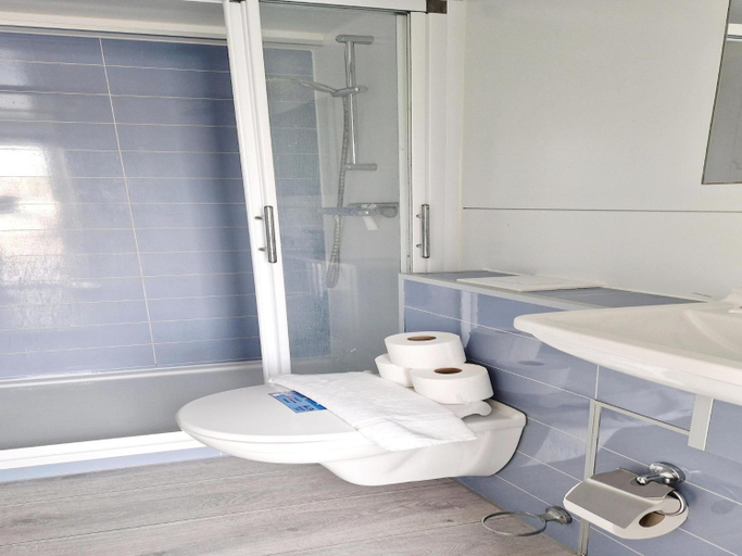 Bathroom, Water View Lodge in Naarden, Naarden