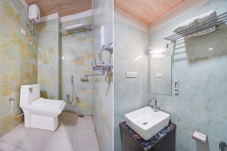 Bathroom 2, Fabhotel Southtown, Kanpur Nagar